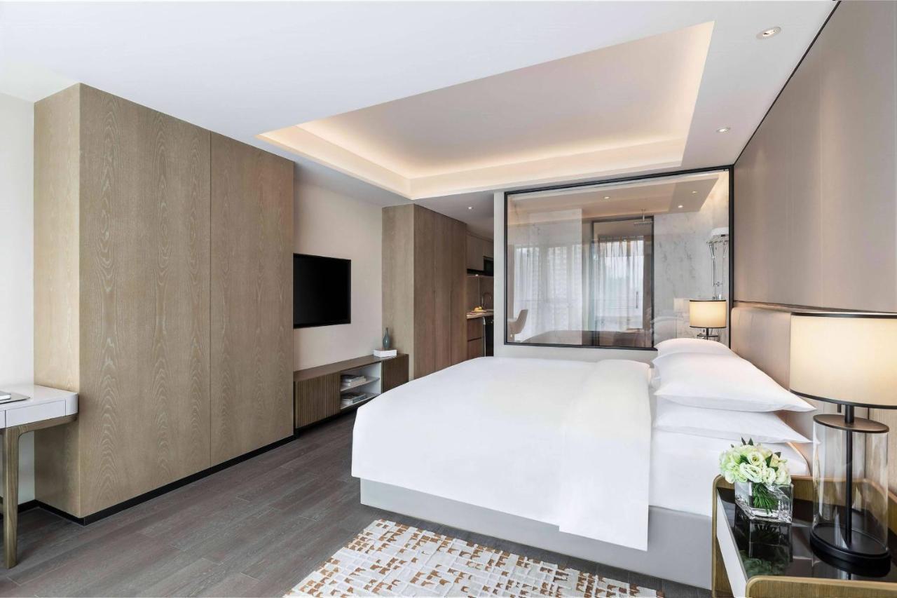 Marriott Executive Apartments Chongqing Exteriör bild
